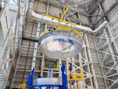 NASA, Boeing Prepare Future SLS Upper Stage Dome for Welding