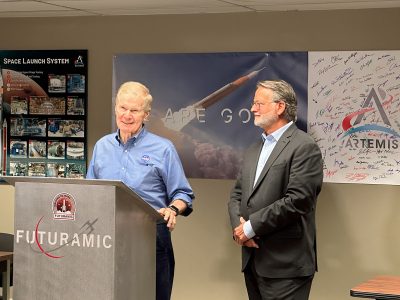 Futuramic Vice President John Couch with Senator Peters and NASA Administrator Bill Nelson.