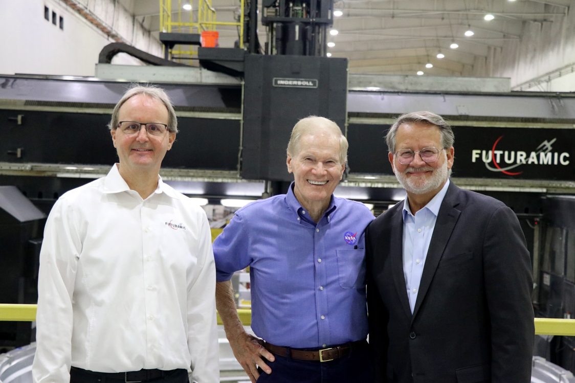 Futuramic Vice Presedent John Couch with Senator Peters and NASA Administrator Bill Nelson.