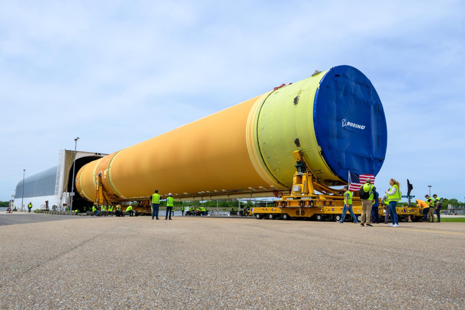 NASA moved the core stage, or the largest section, of the SLS (Space Launch System) rocket that will launch the crewed Artemis III mission in 2027 from the agency’s Michoud Assembly Facility to the agency’s Pegasus barge in New Orleans on April 20.
