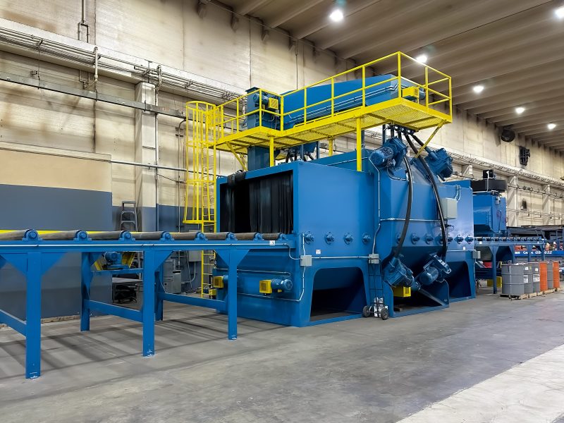 Futuramic Equipment - VIKING Roller Table Conveyor Blaster
